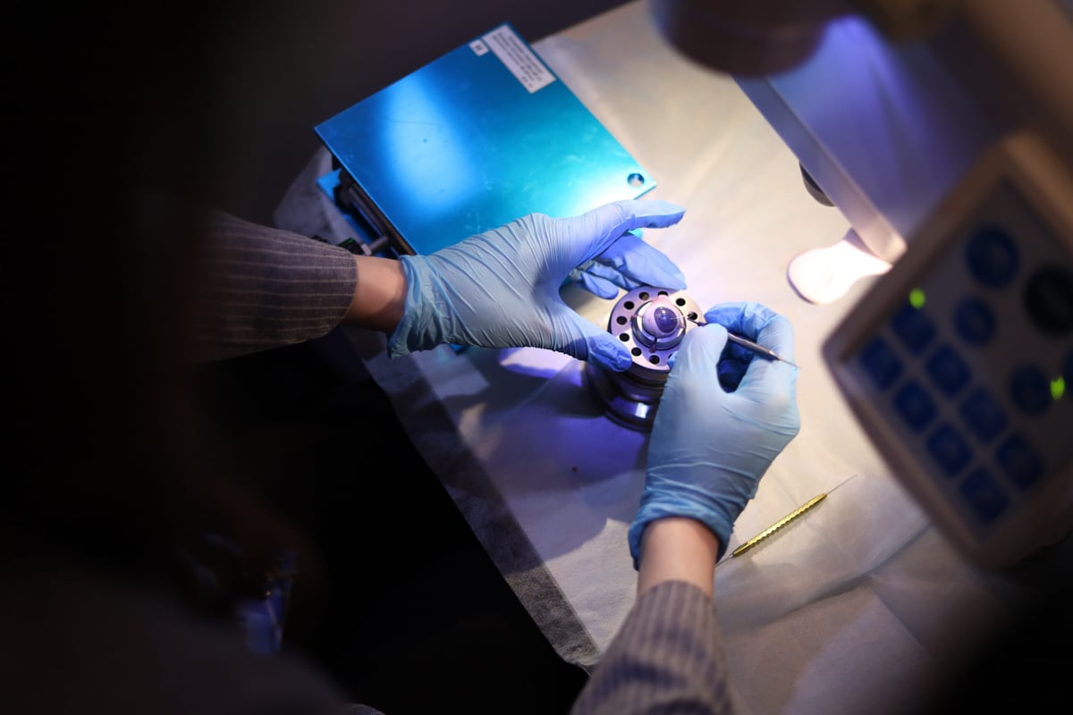 Лазерная интраокулярная и рефракционная хирургия